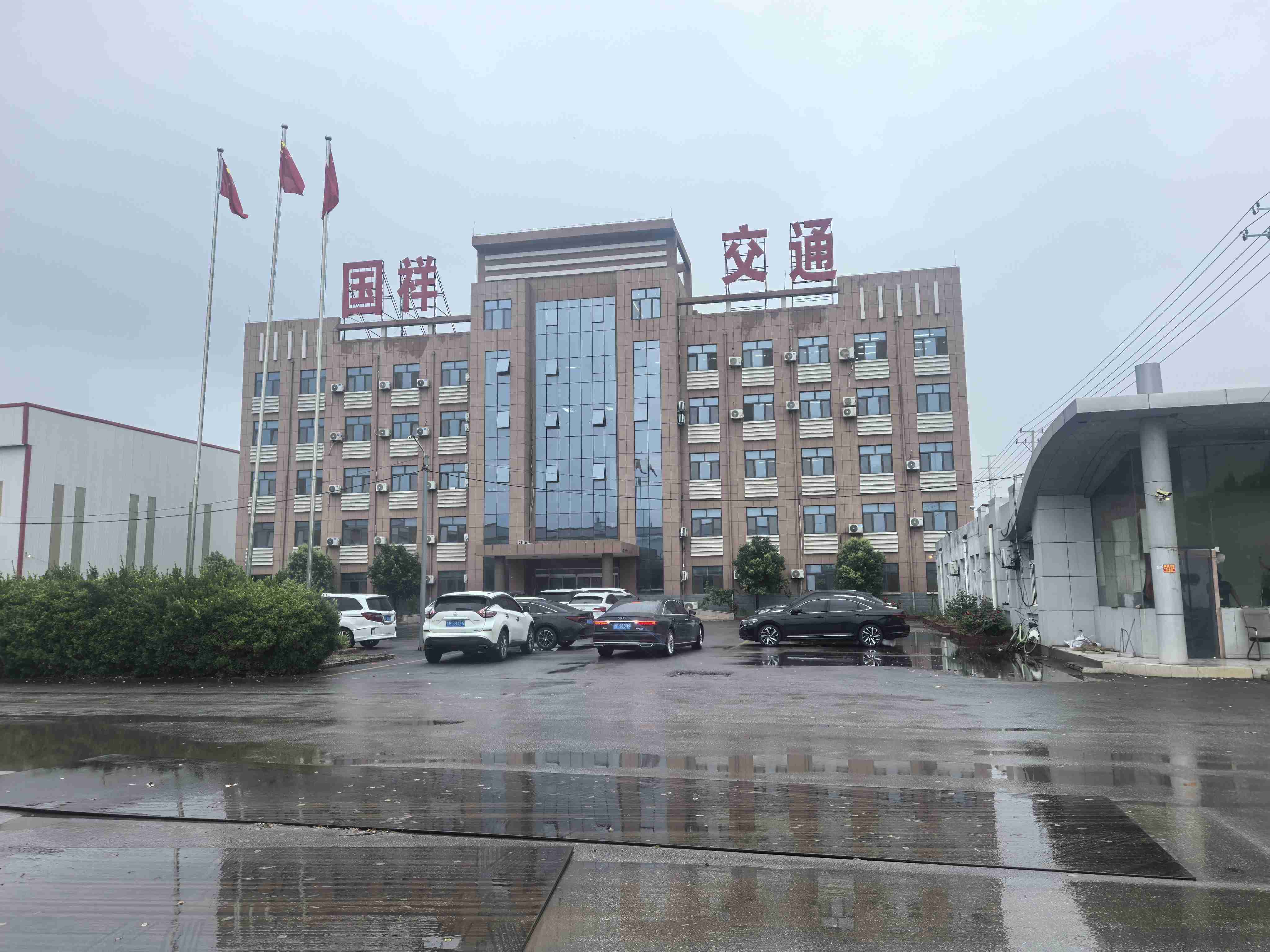 保定市波形护栏立柱浸塑波形护栏 - 方案